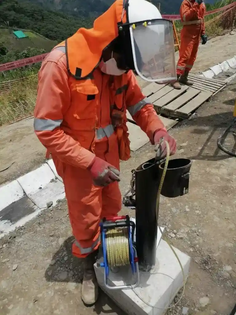 Ensayo CPT (Cone Penetration Test) en Los Andes: Perfil Continuo y Parámetros Geotécnicos